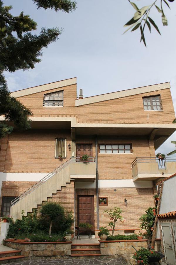 B&B Villa Letizia カステルブオーノ エクステリア 写真
